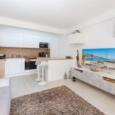 Appartement Carnoles Pres Des Plages Roquebrune-Cap-Martin Buitenkant foto